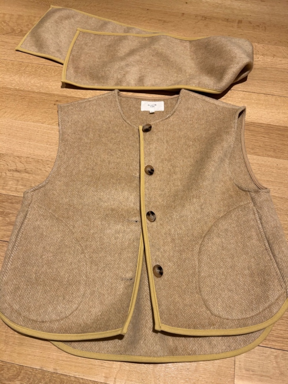 Amente Wool blend Scarf Vest XS/S